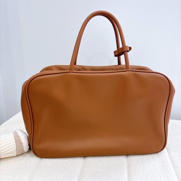 95% NEW MIUMIU BAG - Picture 10 of 14